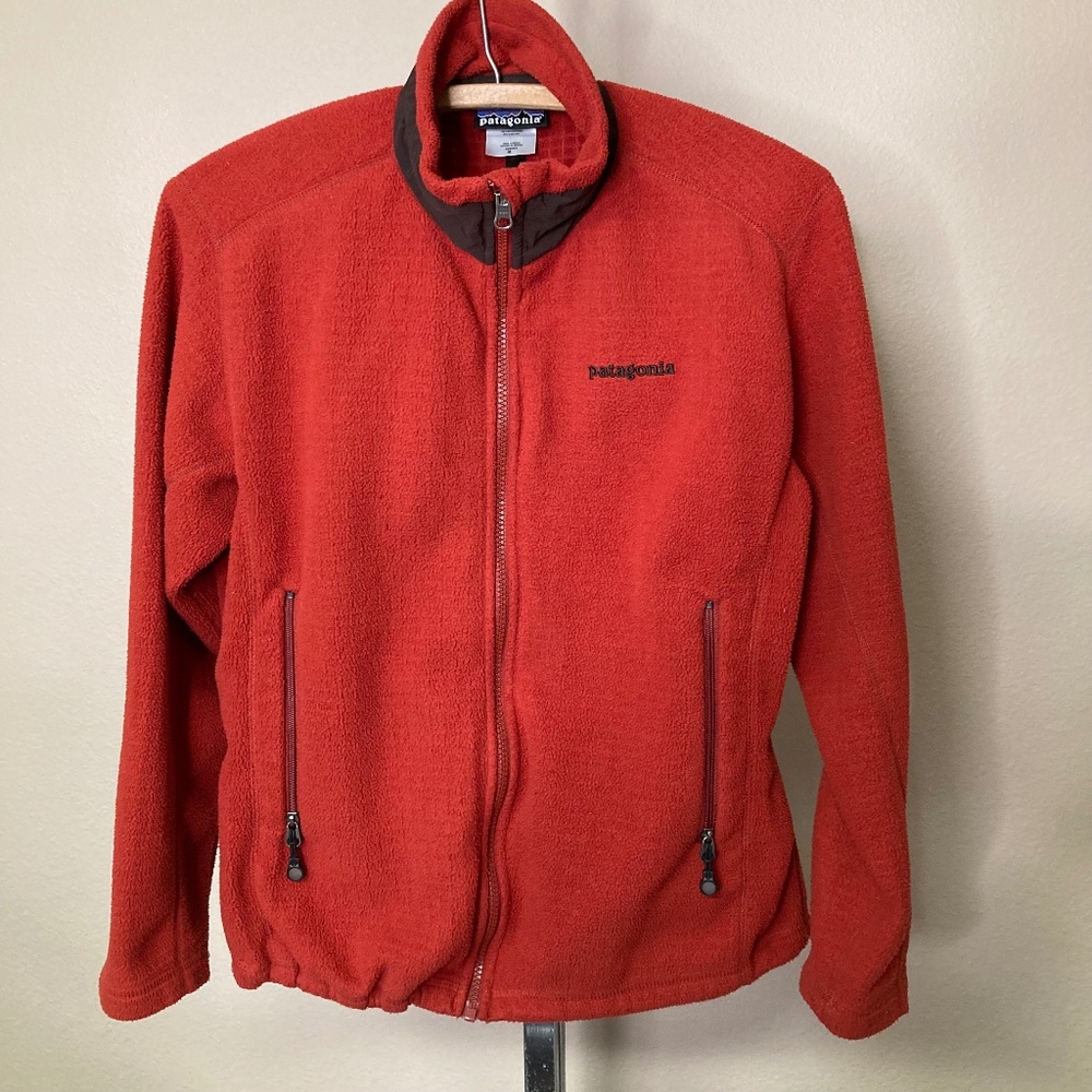 Patagonia R3 Radiant Jacket Chili Women's Size Medium Full Zip Fleece Mock Neck